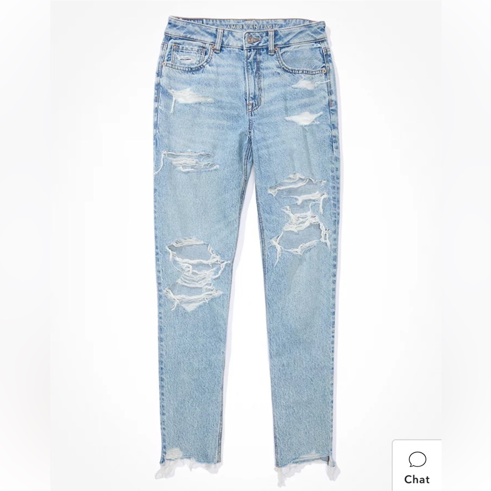 American Eagle mom Jean